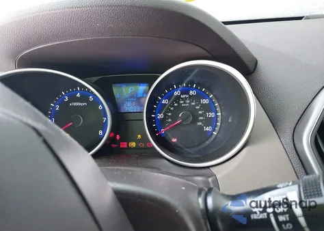 2015 Hyundai Tucson Se z USA, uszkodzony, nr VIN KM8JUCAG1FU968174